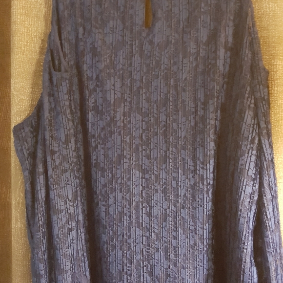 Blouse - Picture 5 of 5